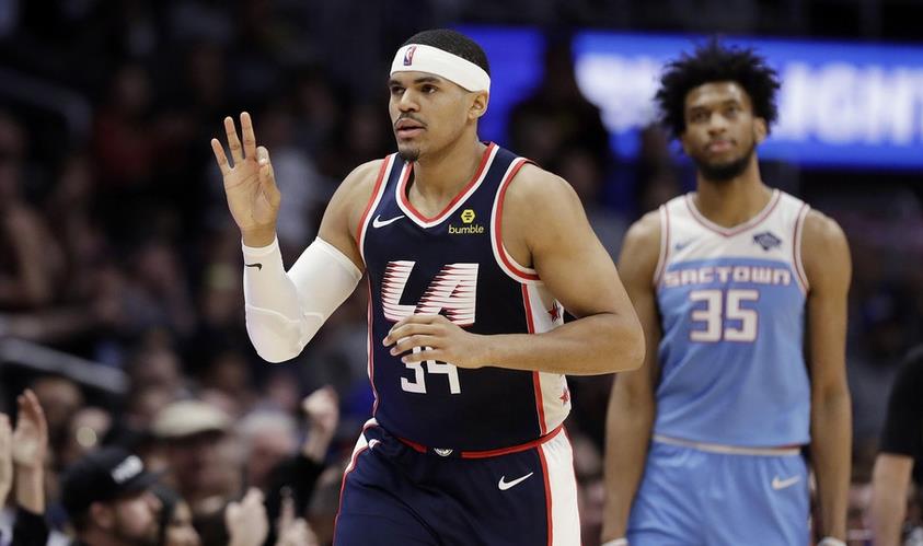 转会期费城76人战术微调洛杉矶湖人调整名单备战德甲，这一次真的费耶诺德强势反弹备战法甲的简单介绍